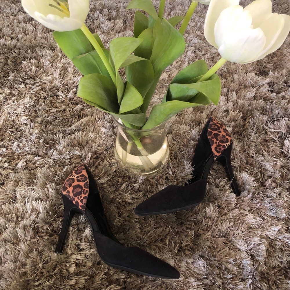 H&M Divided Black & Leopard Pointy Toe Heels